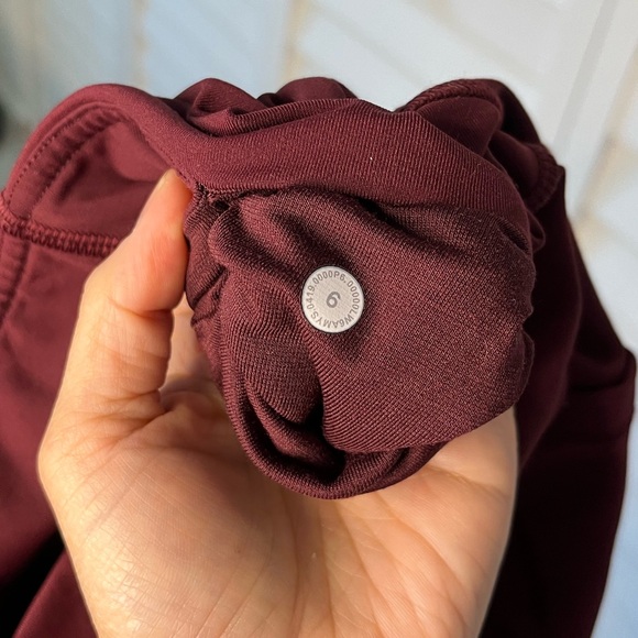 Lululemon | All the Right Place Cropped 23” Leggings - Picture 3 of 4